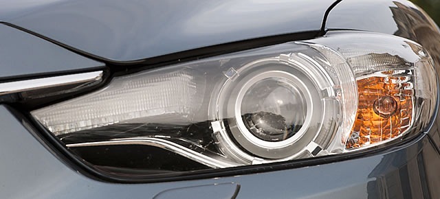 new_atenza_headlight