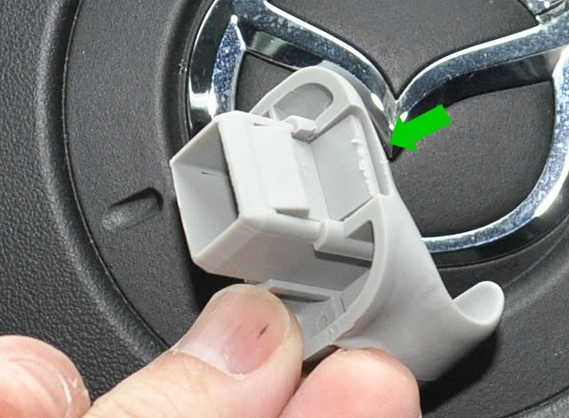 RX-8サンバイザーの爪