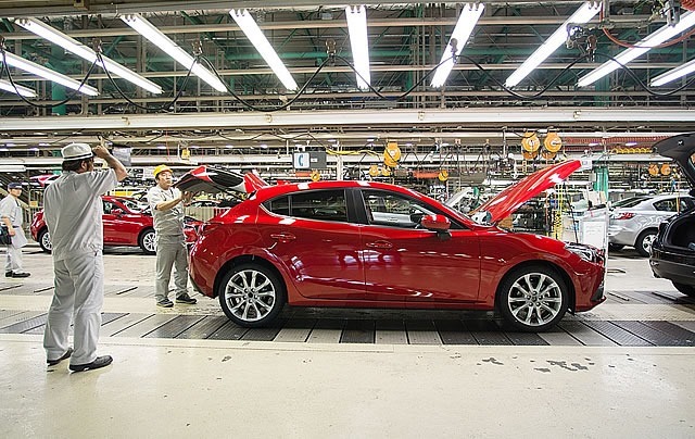 Mazda_Route3_2013_Hofu